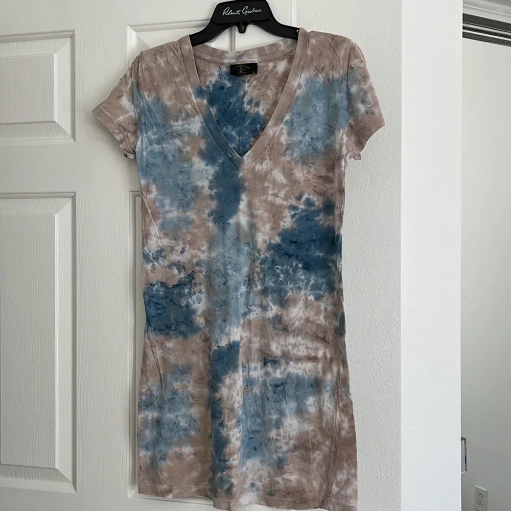 Basic dress - Picture 2 of 6